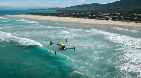 Jak drony pomagają w akcjach ratunkowych nad wodą?